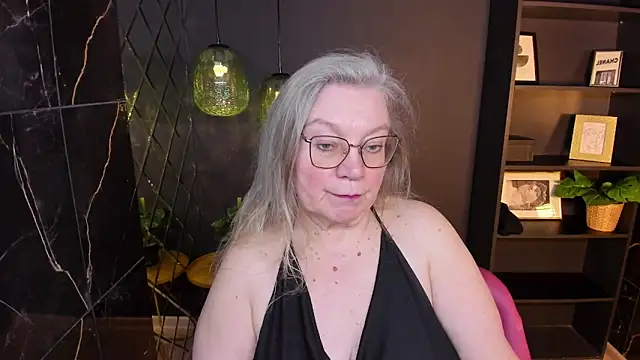 NataliMellow online show from 10, 4, 2026