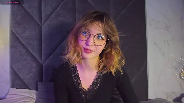 JaneGraceful online show from 4, 2, 2025