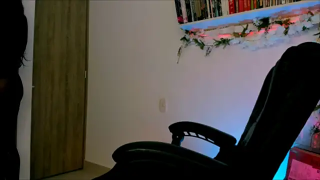 Snapshot of ALLMECANDY chatting on 10, 4, 2026 ALLMECANDY online show from 10, 4, 2026