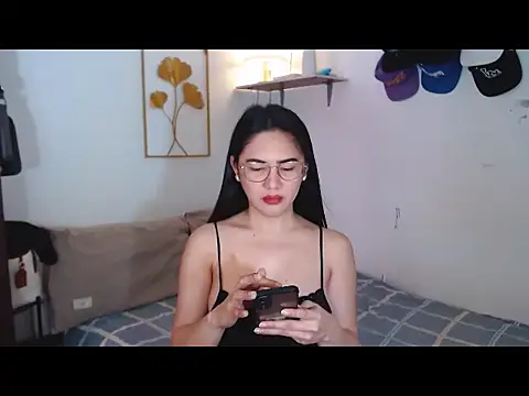 XjuanitabonitaX online show from 23, 11, 2025