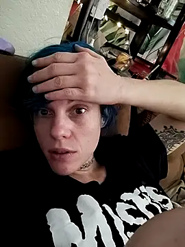 Snapshot of TheDaisyChaos chatting on 7, 11, 2025 TheDaisyChaos online show from 7, 11, 2025