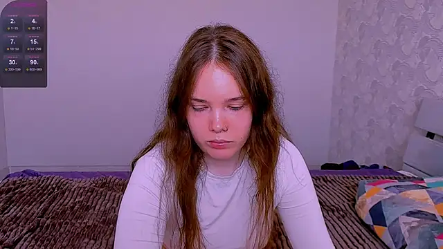 Janie JJ Curvie online show from 30, 4, 2026