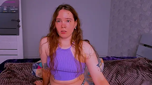 Snapshot of Janie_JJ_Curvie chatting on 4, 8, 2026 Janie JJ Curvie online show from 4, 8, 2026