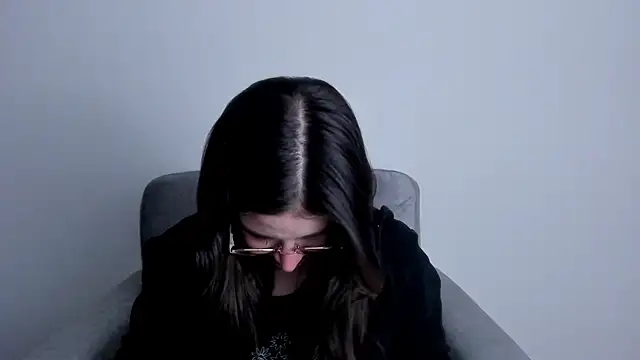 Snapshot of HazelKush chatting on 30, 11, 2025 HazelKush online show from 30, 11, 2025