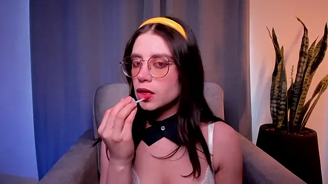 Snapshot of HazelKush chatting on 14, 1, 2026 HazelKush online show from 14, 1, 2026