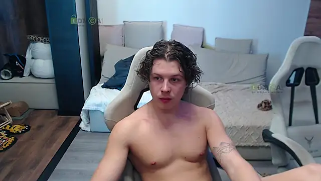 Sunny-Girl1 online show from 25, 2, 2026