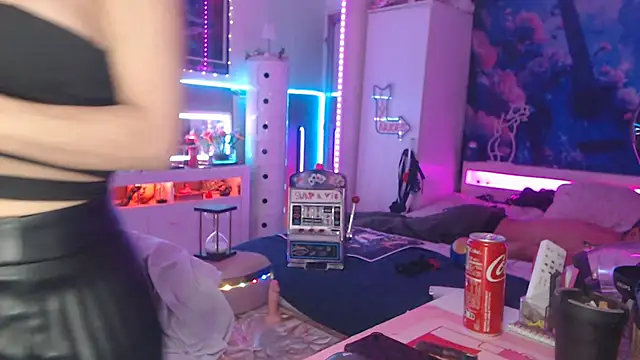 misscectito13 online show from 11, 3, 2025