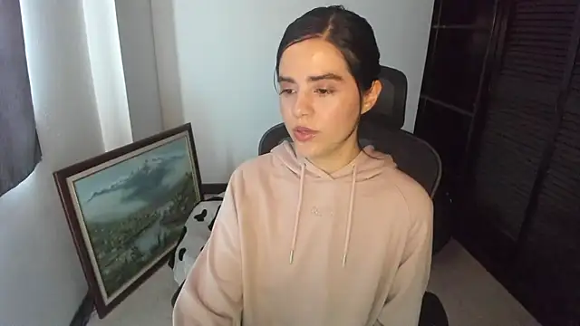 mia collins x online show from 13, 9, 2025