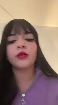 Elle online show from 17, 1, 2025