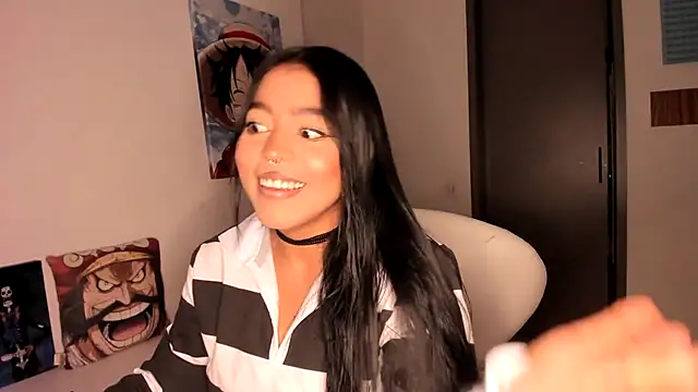 Naiara sex online show from 2, 2, 2025