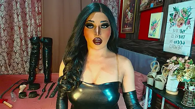 trixxielicious online show from 25, 5, 2026