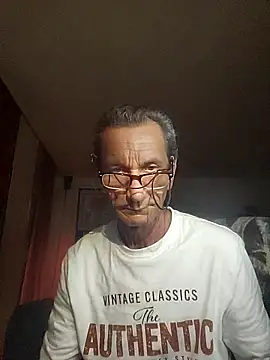 Python43 online show from 11, 2, 2026