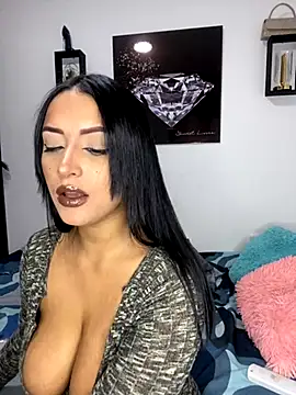 Shantal Lovee online show from 24, 10, 2025