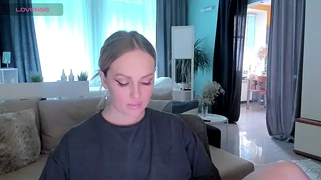 Libby Nora online show from 24, 2, 2025