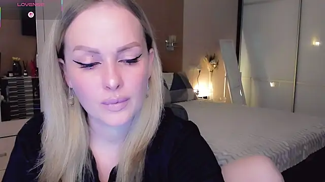 Libby Nora online show from 27, 2, 2026