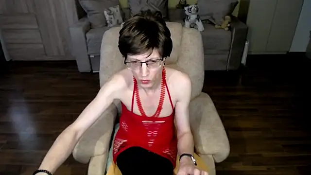 clementine online show from 23, 4, 2026