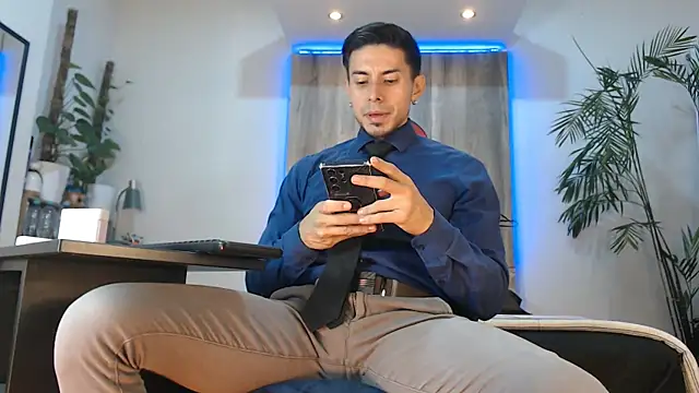 Snapshot of Andrew_4_ chatting on 31, 5, 2026 Andrew 4 online show from 31, 5, 2026
