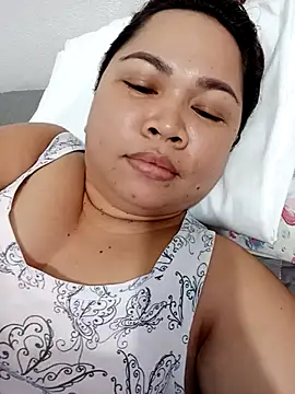 XXLorie 02 online show from 29, 10, 2025