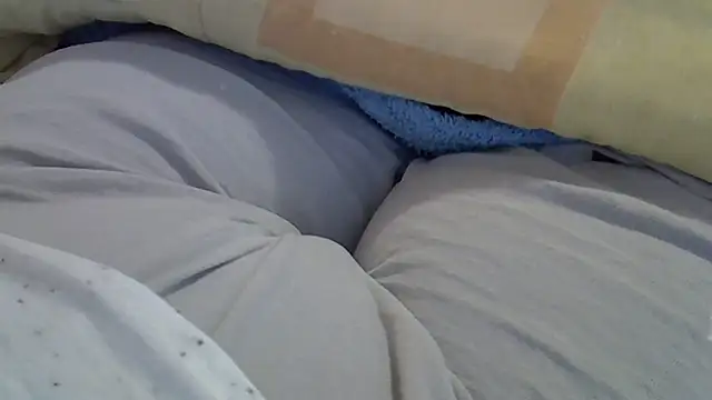 perescam online show from 22, 4, 2026