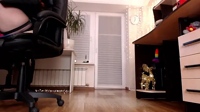 CassieDonald online show from 9, 2, 2026