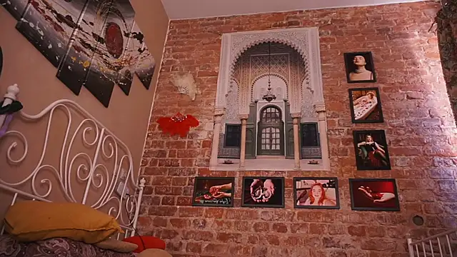 Evelively online show from 10, 4, 2026