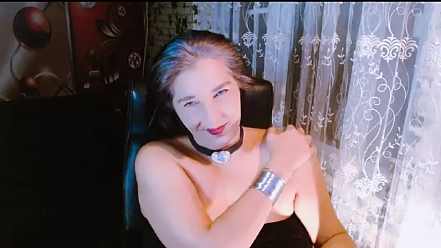 Veraluz online show from 11, 10, 2025