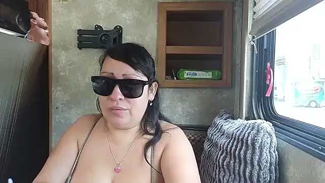 Foglove69 online show from 2, 7, 2026