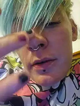 PinkTheHawk online show from 9, 1, 2025