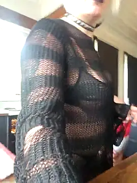 PinkTheHawk online show from 2, 12, 2025