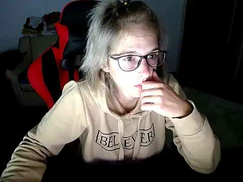 SexxyLety online show from 1, 10, 2025