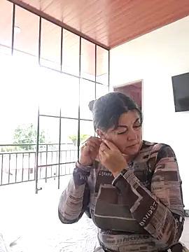 emma tour online show from 15, 2, 2025