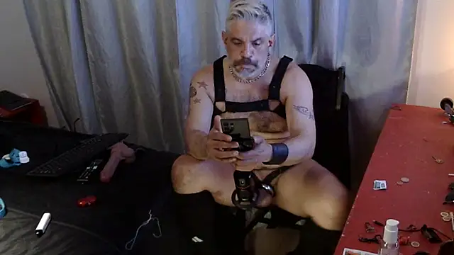 Bostophot73 online show from 20, 3, 2025