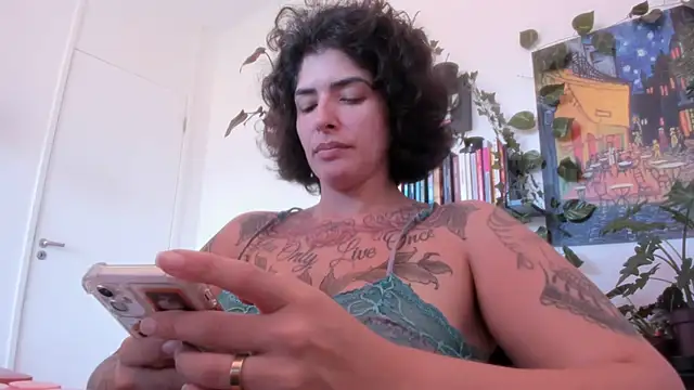 TaliMajesty online show from 28, 10, 2025