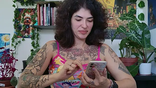 TaliMajesty online show from 21, 4, 2026