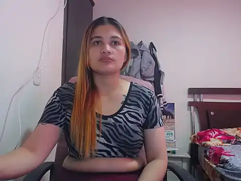 Mia davis01 online show from 7, 1, 2026