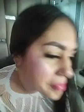 chelaqueen  online show from 13, 7, 2026