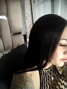 chelaqueen  online show from 30, 7, 2026