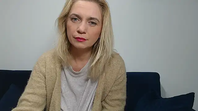 MysticCreature online show from 4, 12, 2024