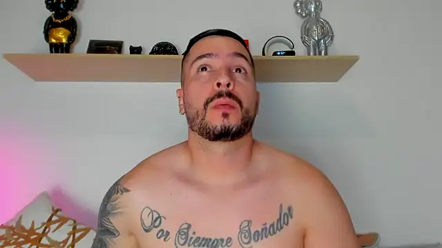 camilo restrepo21 online show from 11, 9, 2025