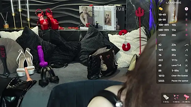 MistressDarsy online show from 27, 2, 2026