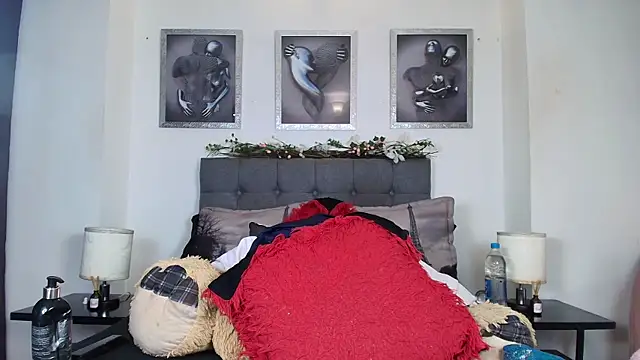 Snapshot of valerieharris chatting on 2, 3, 2025 valerieharris online show from 2, 3, 2025