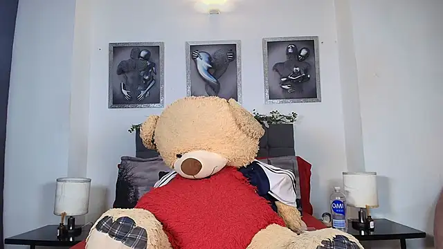 Snapshot of valerieharris chatting on 12, 9, 2025 valerieharris online show from 12, 9, 2025