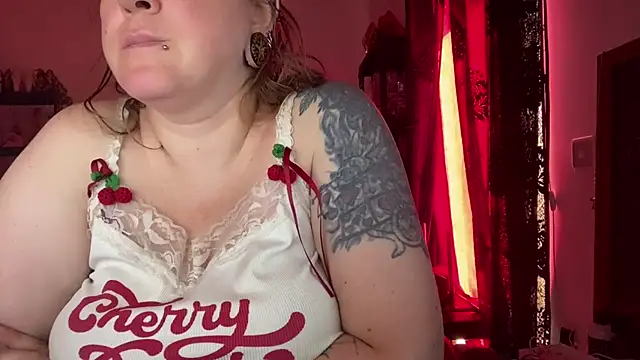 kisicaxx online show from 15, 7, 2026