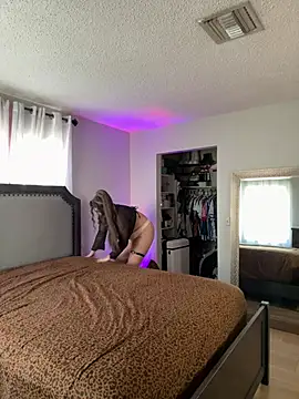 Snapshot of lovely_beast chatting on 12, 2, 2025 lovely beast online show from 12, 2, 2025