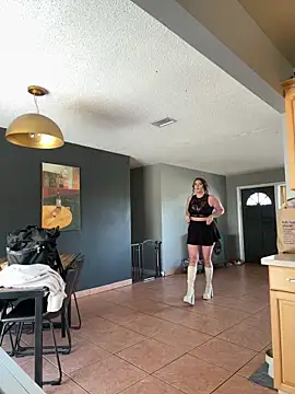 Snapshot of lovely_beast chatting on 6, 3, 2025 lovely beast online show from 6, 3, 2025