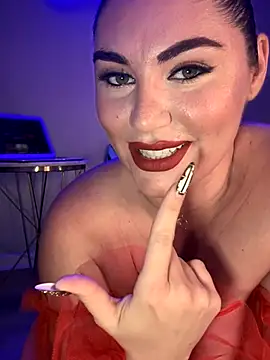 Snapshot of lovely_beast chatting on 11, 11, 2025 lovely beast online show from 11, 11, 2025