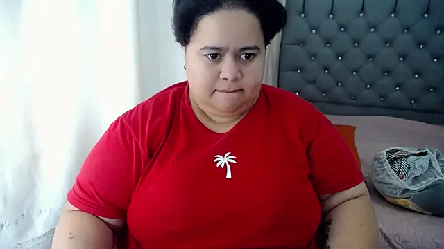 Snapshot of hotlesby4uxxx chatting on 10, 12, 2024 hotlesby4uxxx online show from 10, 12, 2024