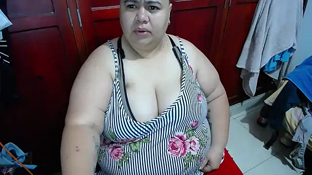 hotlesby4uxxx online show from 26, 6, 2026