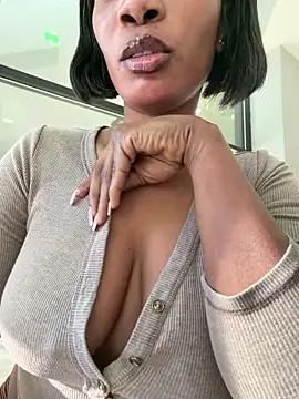   Nessa   online show from 28, 3, 2026