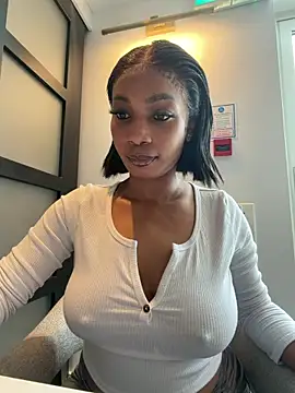   Nessa   online show from 14, 5, 2026